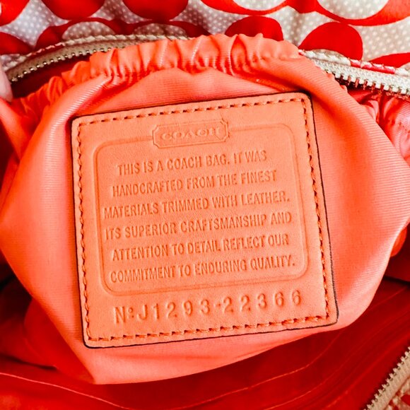 EUC COACH WATER RESISTANT SIGNATURE LOGO POLKA DOTS BABY DIAPER TOTE W DUST BAG - Picture 13 of 16